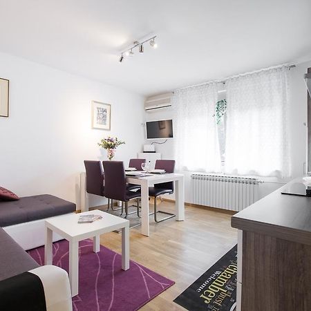 Apartment Max Zagabria Esterno foto