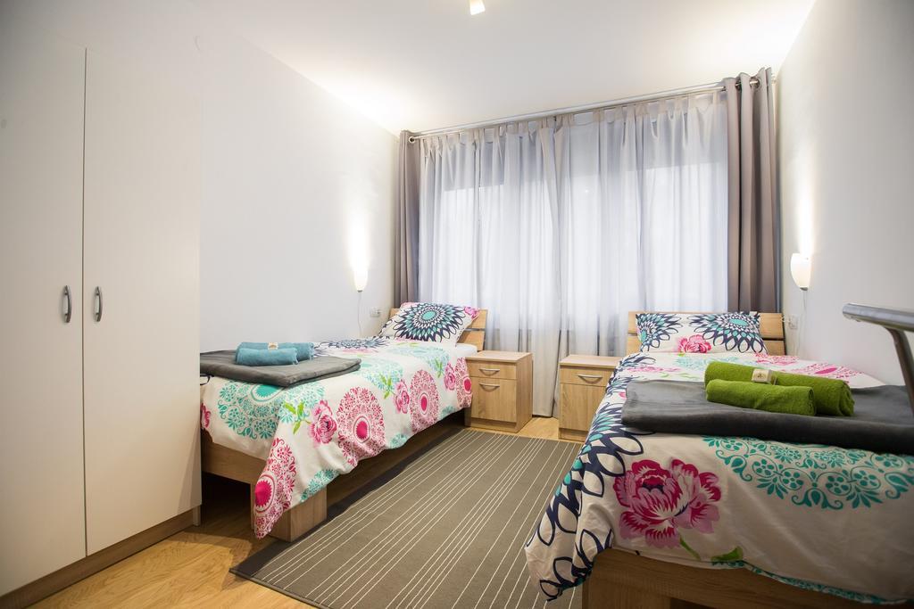 Apartment Max Zagabria Esterno foto